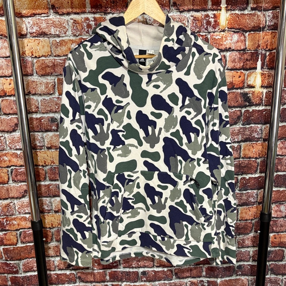 Adidas men’s medium Camouflage camo sweatshirt hoodie pullover hooded